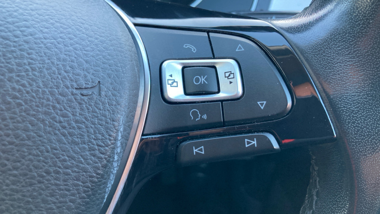 Volkswagen Passat 2.0 TDI SE Business 5dr Diesel Estate